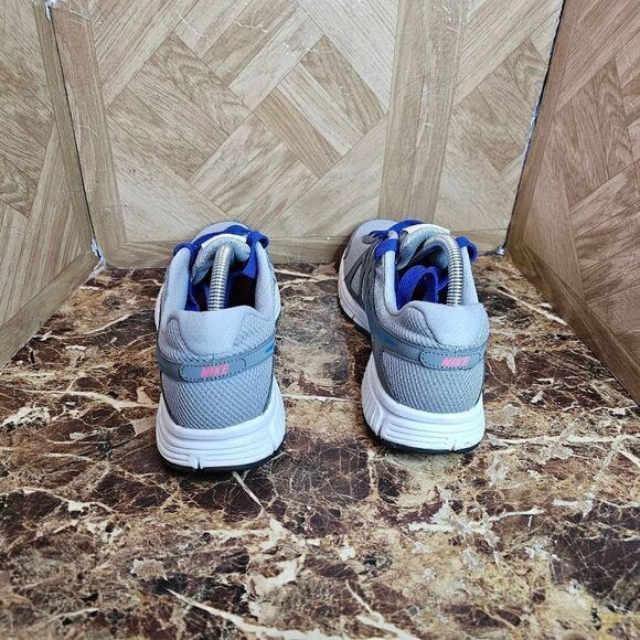 Nike women's Revolution 2 running shoes size 9.5. 087 - Picture 6 of 10